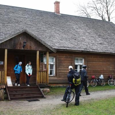 2010 Roheliste Rattaretk Kuidas Elad Vooremaa 3 20170321 1607327016